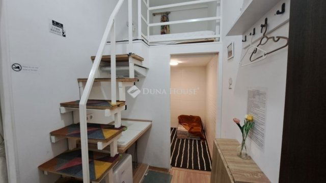 Eladó téglalakás, Budapesten, VIII. kerületben 82.9 M Ft