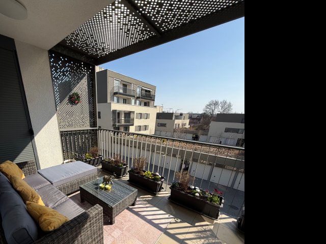 Eladó téglalakás, Budapesten, III. kerületben 146.9 M Ft