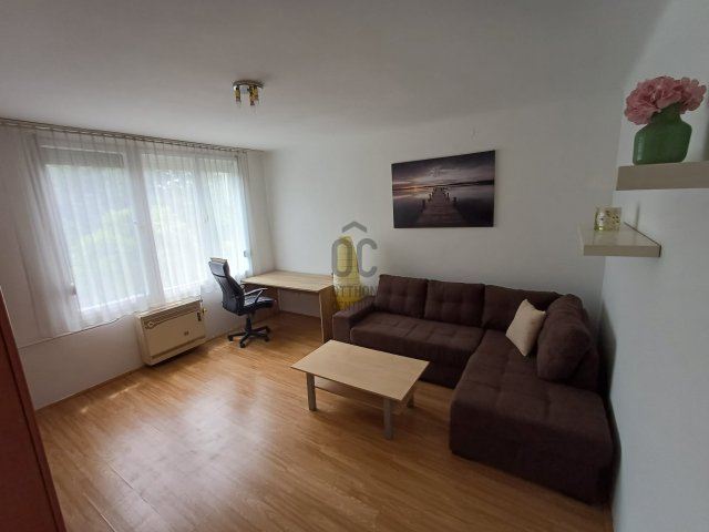 Kiadó téglalakás, albérlet, Debrecenben 220 E Ft / hó, 2 szobás