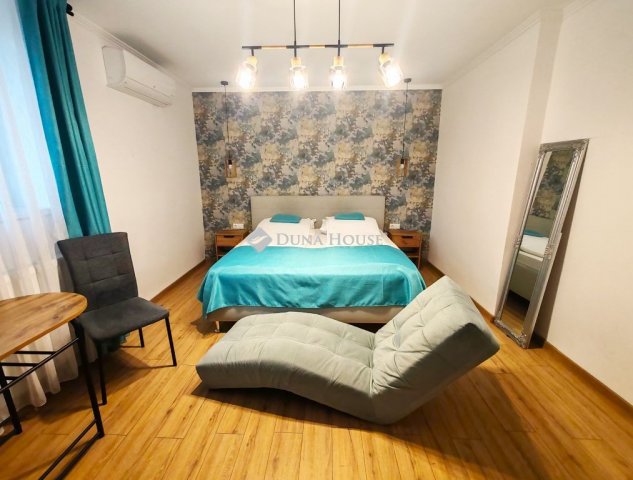 Eladó üzlethelyiség, Gyulán 62 M Ft, 2 szobás