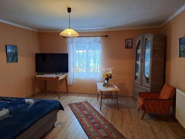 Eladó családi ház, Kunbaján 11 M Ft, 3 szobás