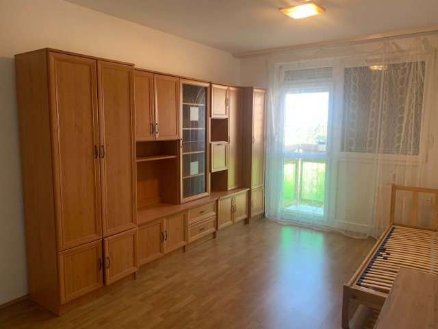Kiadó panellakás, albérlet, Debrecenben 190 E Ft / hó, 2 szobás