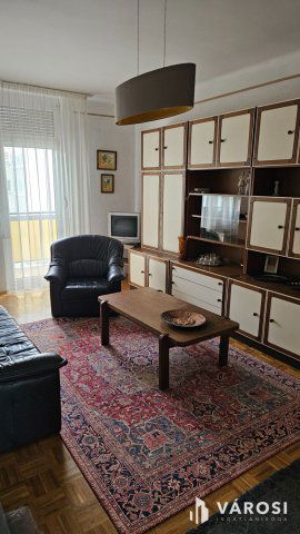 Eladó téglalakás, Debrecenben 49 M Ft, 2 szobás