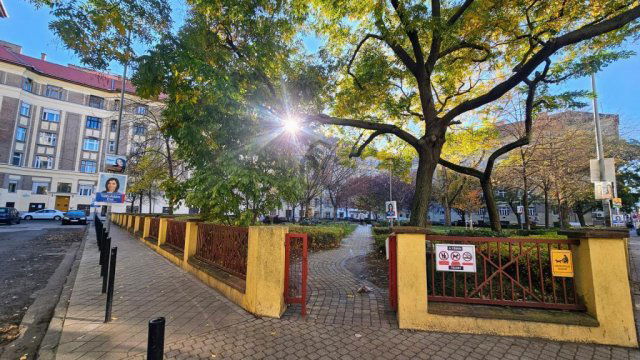 Eladó téglalakás, Budapesten, VIII. kerületben 93.9 M Ft