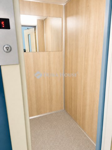 Eladó téglalakás, Vácon 62 M Ft, 2 szobás