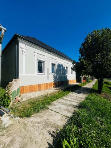 Eladó családi ház, Heresznyén 36 M Ft, 3 szobás