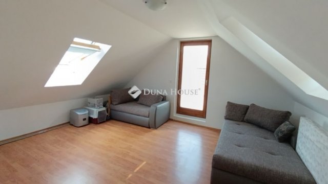 Eladó családi ház, Mohácson 138 M Ft, 4 szobás