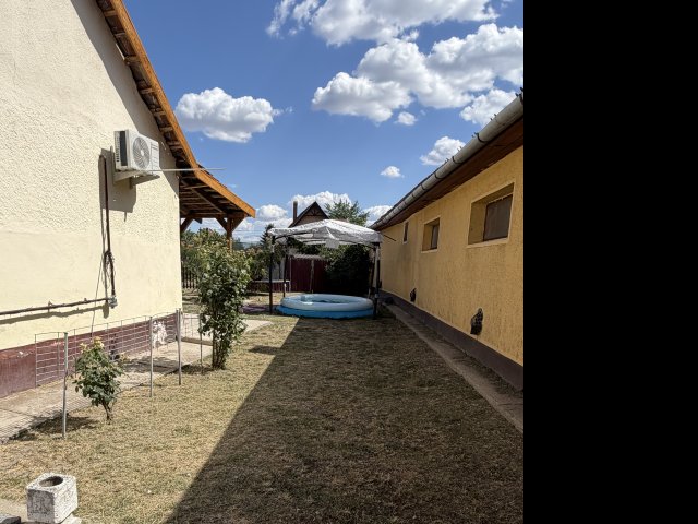 Eladó családi ház, Sarkadon, Zsarói utcában 14.9 M Ft