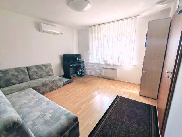 Eladó családi ház, Gárdonyban 93 M Ft, 3+2 szobás