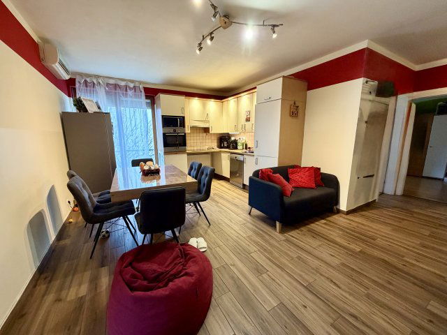 Eladó téglalakás, Dunakeszin 84.9 M Ft, 4 szobás