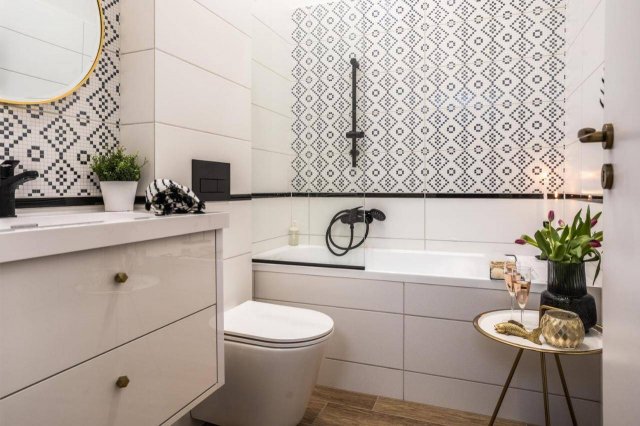 Eladó téglalakás, Pécsett 189.9 M Ft, 5 szobás