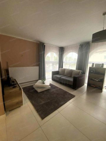 Eladó családi ház, Tiszakécskén 87 M Ft, 6+1 szobás