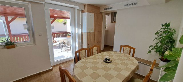 Eladó családi ház, Földeákon 49 M Ft, 3 szobás