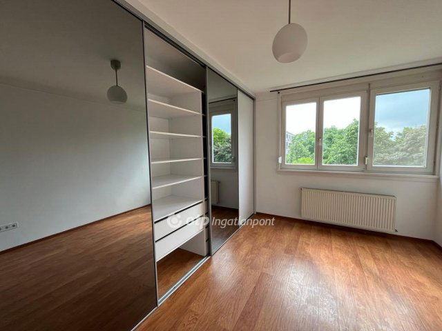 Eladó téglalakás, Budapesten, X. kerületben 57.5 M Ft