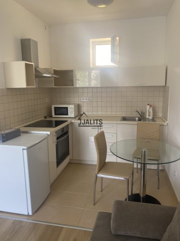 Kiadó téglalakás, albérlet, IX. kerületben, Nádasdy utcában