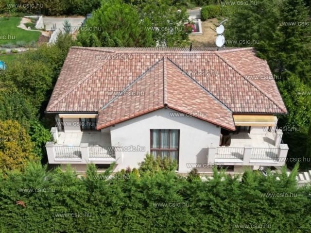 Eladó családi ház, Pomázon 189.9 M Ft, 5+2 szobás