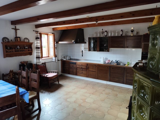 Eladó családi ház, Nagyvázsonyon 178 M Ft, 5 szobás