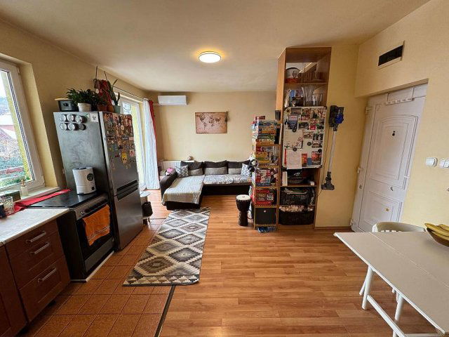 Eladó téglalakás, Pomázon 58.9 M Ft, 2 szobás