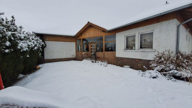 Eladó családi ház, Gödöllőn 119 M Ft, 6 szobás