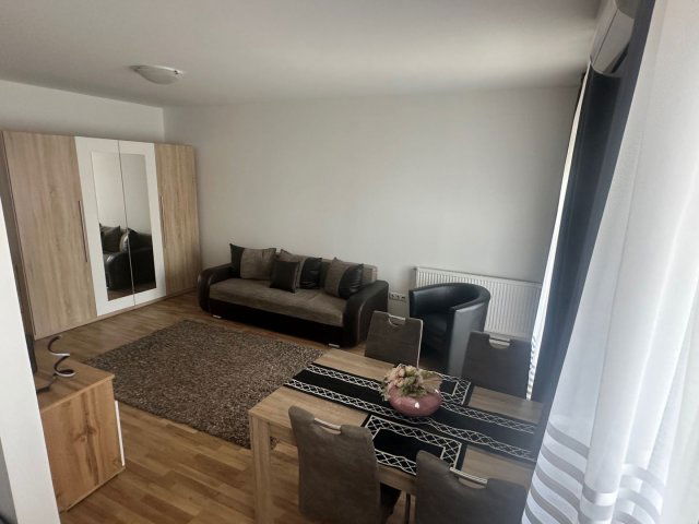 Kiadó téglalakás, albérlet, Debrecenben 350 E Ft / hó, 3 szobás