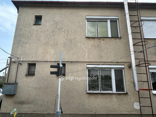 Eladó családi ház, Hajdúhadházon 49.9 M Ft, 3 szobás