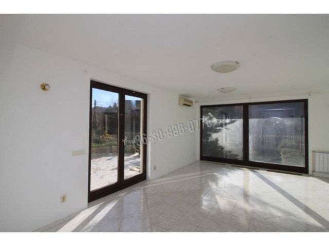 Kiadó téglalakás, albérlet, Solymáron 350 E Ft / hó