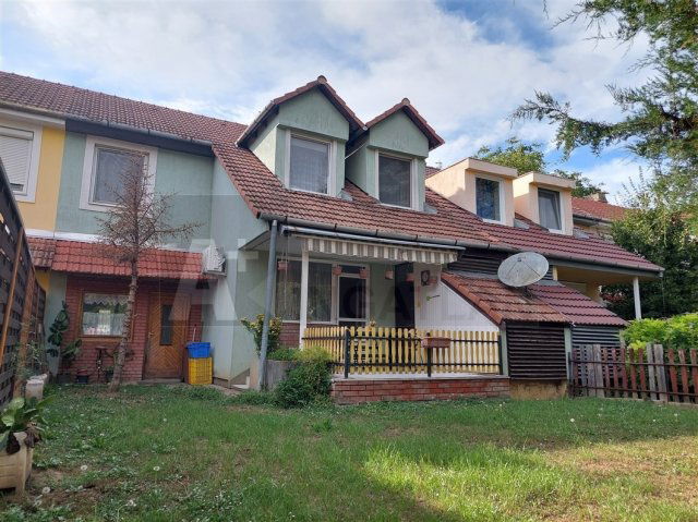 Eladó sorház, Szegeden 89.99 M Ft, 5 szobás