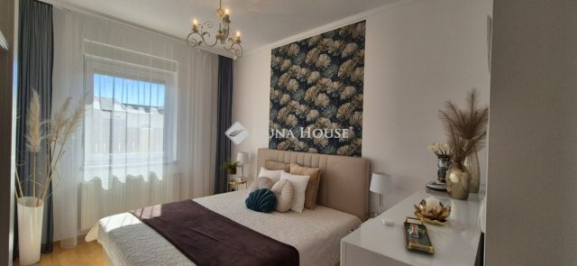 Eladó családi ház, Kecskeméten 139.9 M Ft, 4 szobás