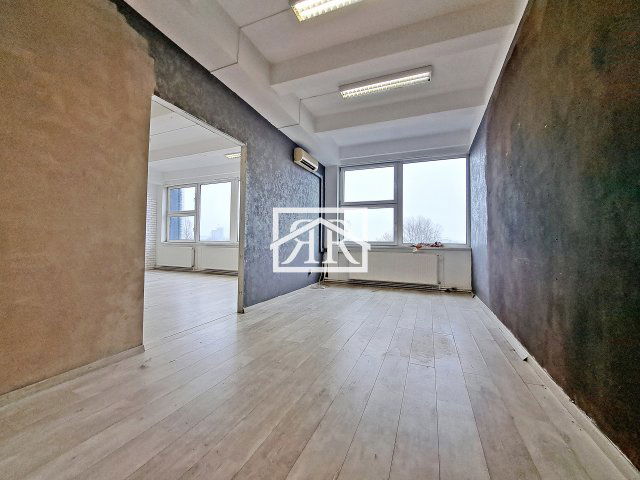Kiadó iroda, Szegeden, Fonógyári úton 269 E Ft / hó