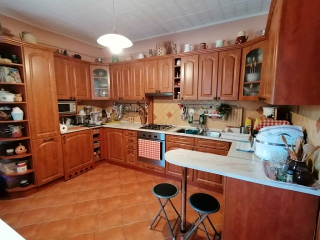 Eladó családi ház, Pusztaszabolcson 84.9 M Ft, 3 szobás