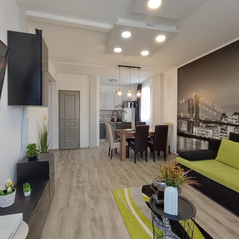 Eladó panellakás, Nagykanizsán 33.9 M Ft, 2 szobás