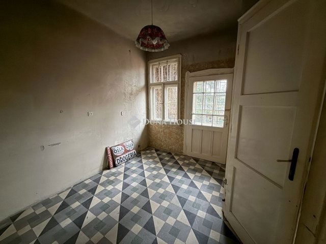 Eladó téglalakás, Budapesten, XVIII. kerületben 89 M Ft