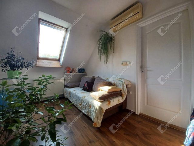 Eladó családi ház, Debrecenben 95.8 M Ft, 4 szobás