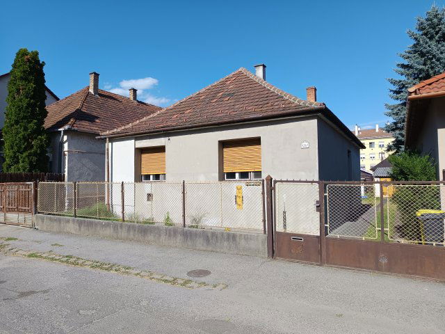 Eladó családi ház, Miskolcon 38.9 M Ft, 3 szobás