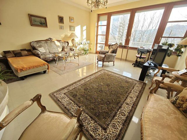 Eladó téglalakás, Budapesten, II. kerületben, Hárshegyi úton