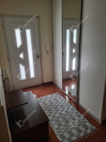 Eladó téglalakás, Győrött 76.9 M Ft, 2 szobás