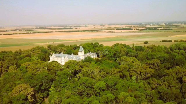 Eladó családi ház, Szabadkígyóson 120 M Ft, 4 szobás