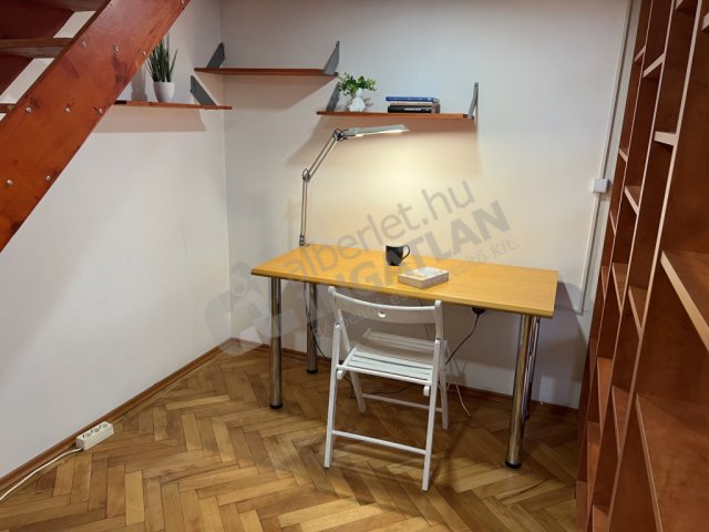 Kiadó téglalakás, albérlet, XIII. kerületben, Garam utcában