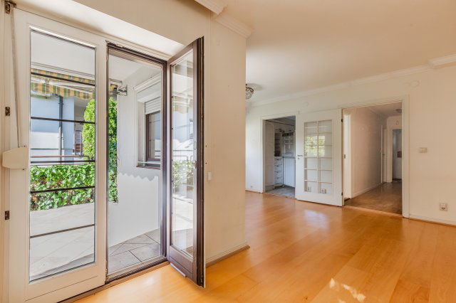 Eladó családi ház, Budapesten, II. kerületben 328 M Ft