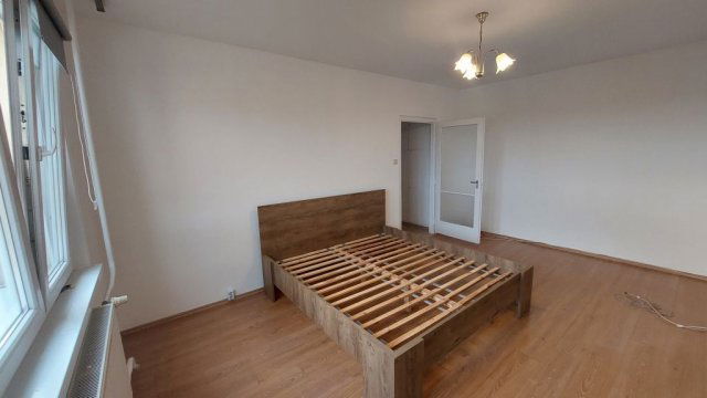 Kiadó panellakás, albérlet, Százhalombattán 200 E Ft / hó