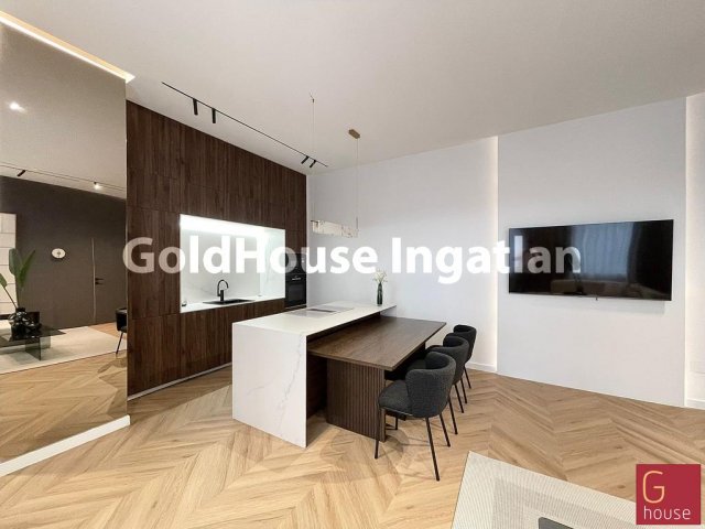 Eladó téglalakás, Budapesten, V. kerületben, Semmelweis utcában