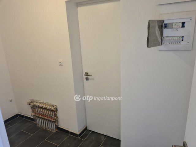 Eladó ikerház, Érden 126 M Ft, 4 szobás / költözzbe.hu