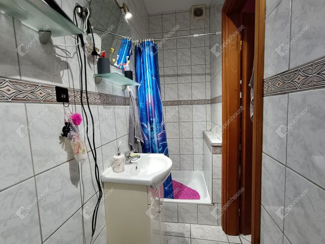 Eladó sorház, Sopronban 38.9 M Ft, 1 szobás