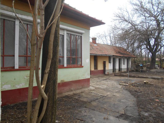 Eladó családi ház, Nagyszénáson 8.5 M Ft, 3 szobás