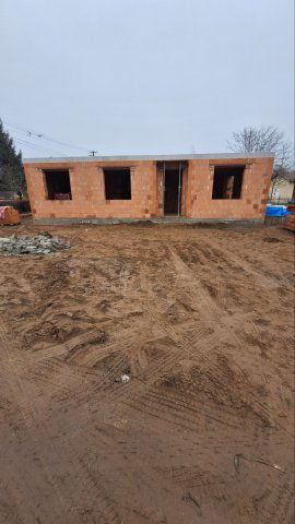 Eladó ikerház, Gödöllőn 115 M Ft, 4 szobás