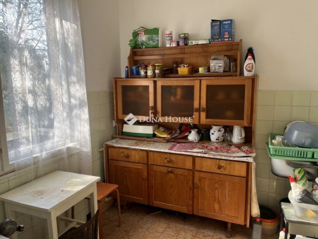 Eladó nyaraló, Tiszakécskén 29.9 M Ft, 4 szobás