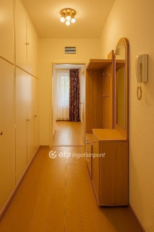 Eladó panellakás, Budapesten, XIV. kerületben 64.9 M Ft, 2 szobás