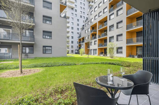 Kiadó téglalakás, albérlet, XI. kerületben, Dombóvári úton