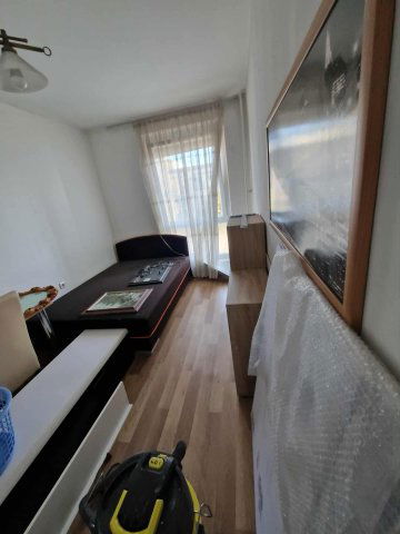 Eladó panellakás, Pécsett 57.9 M Ft, 3 szobás