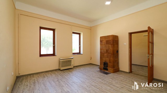Eladó családi ház, Békéscsabán 26.5 M Ft, 2 szobás